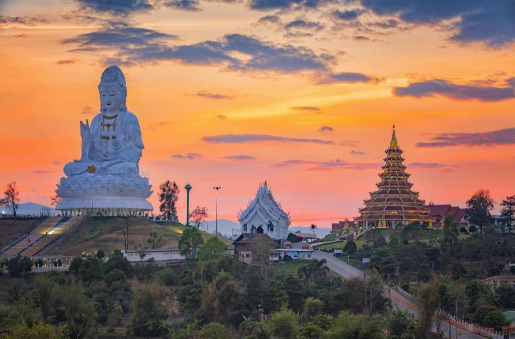 Phou Ang Kham 2 Hotel Vangviang Kültér fotó