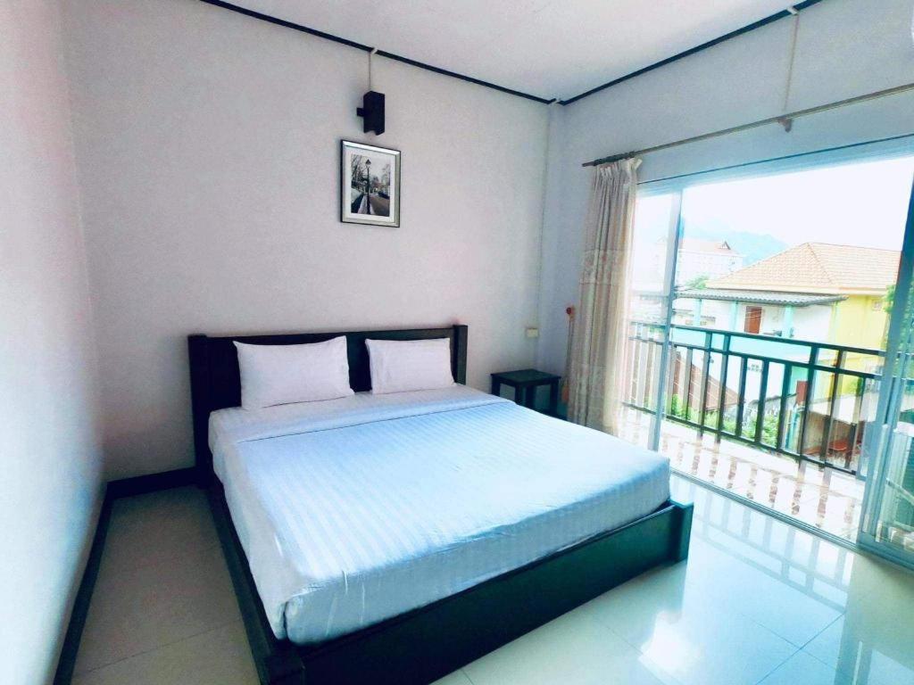 Phou Ang Kham 2 Hotel Vangviang Kültér fotó