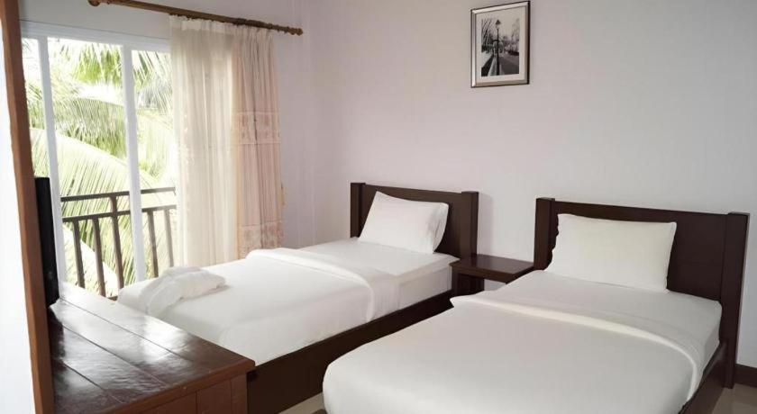 Phou Ang Kham 2 Hotel Vangviang Kültér fotó